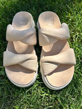SOREL Viibe Twist Platform Slide Sandals Nova Sand Chalk Leather 9.5